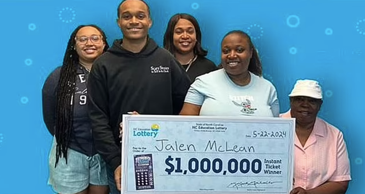 北卡罗来纳州青少年凭 10 美元刮刮卡赢得 100 万美元彩票 - 他的姐姐帮他挑选了彩票